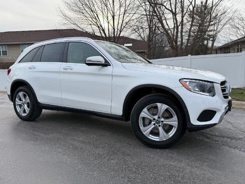 WHITE 2018 Mercedes-Benz GLC 300 4MATIC