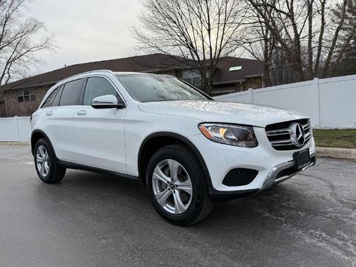 WHITE 2018 Mercedes-Benz GLC 300 4MATIC