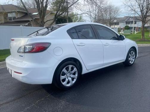 2013 Mazda Mazda3 i Sport