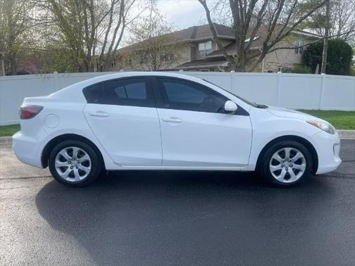 2013 Mazda Mazda3 i Sport