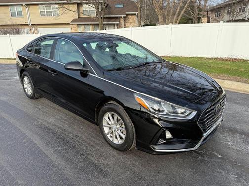 Phantom Black 2018 Hyundai SONATA SE