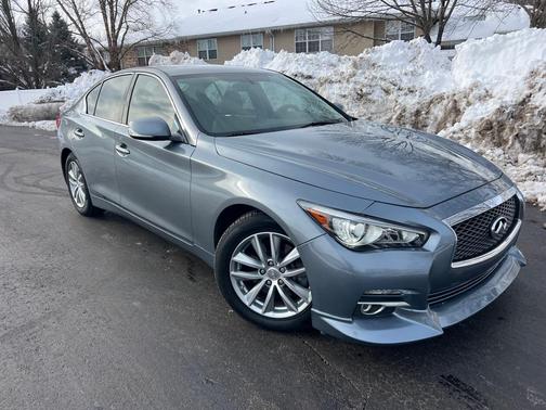 2014 INFINITI Q50 Base