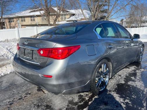 2015 INFINITI Q50 Premium