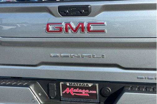 2025 GMC Sierra 2500 Denali