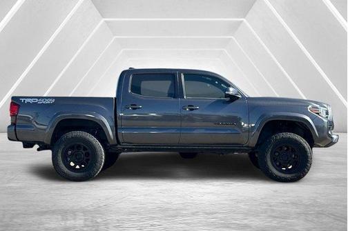 2019 Toyota Tacoma TRD Sport