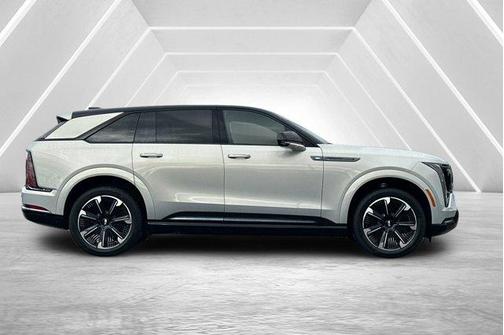 2025 Cadillac Escalade IQ Sport 2