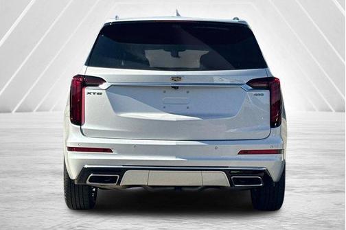 2024 Cadillac XT6 Premium Luxury FWD