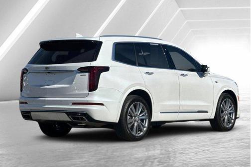 2024 Cadillac XT6 Premium Luxury FWD