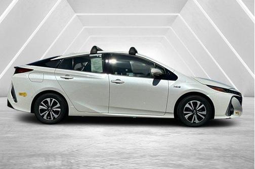2019 Toyota Prius Prime Advanced