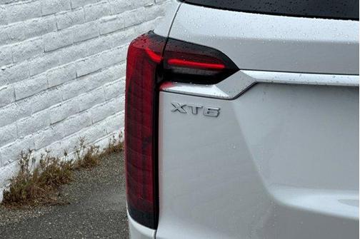 2025 Cadillac XT6 Premium Luxury AWD