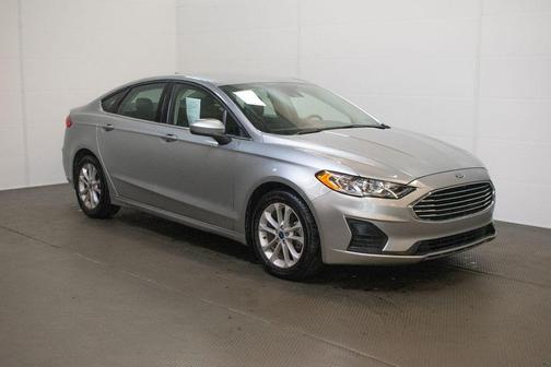 Silver Metallic 2020 Ford Fusion SE
