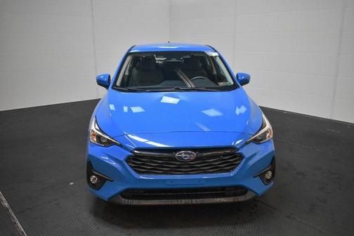 2025 Subaru Impreza 2.0i Sport