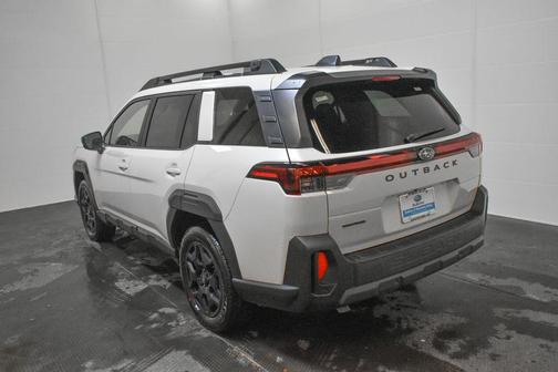 Crystal White Pearl 2026 Subaru Outback Premium