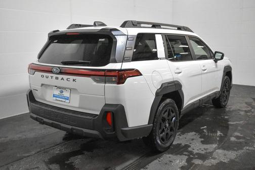 Crystal White Pearl 2026 Subaru Outback Premium