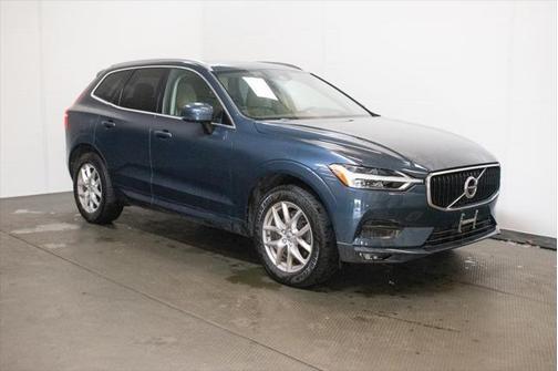 2020 Volvo XC60 T5 Momentum