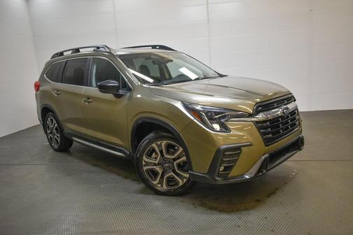 2025 Subaru Ascent Limited 8-Passenger