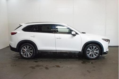 2022 Mazda CX-9 Signature