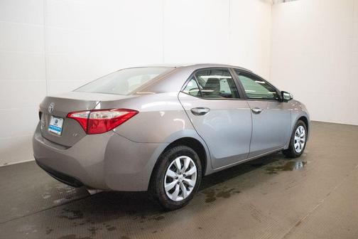 Brown 2016 Toyota Corolla LE