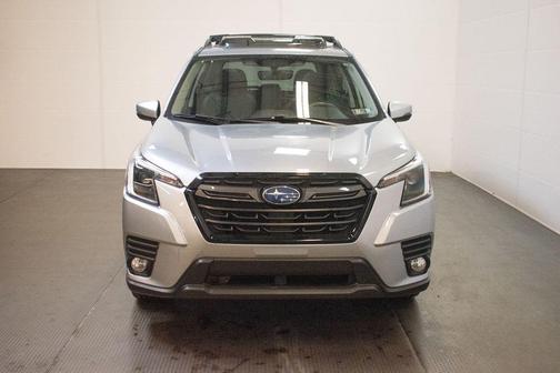 Ice Silver Metallic 2023 Subaru Forester Limited