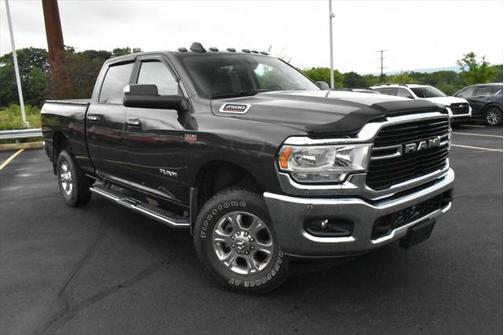 2019 RAM 2500 Big Horn Crew Cab 4x4 6'4' Box