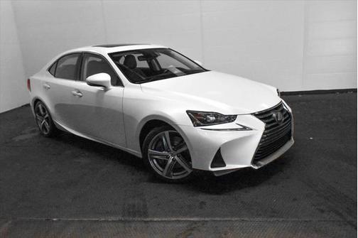 2018 Lexus IS 300 Base