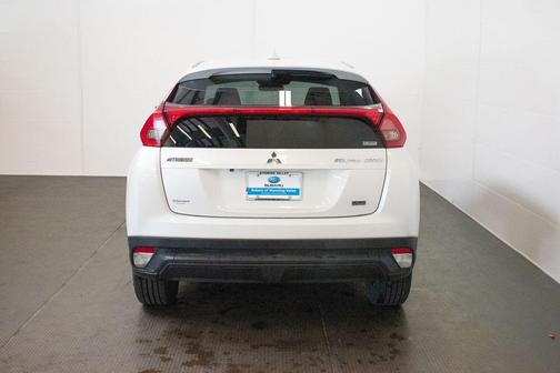 Pearl White 2019 Mitsubishi Eclipse Cross LE