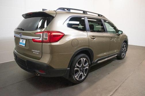 2023 Subaru Ascent Limited 8-Passenger