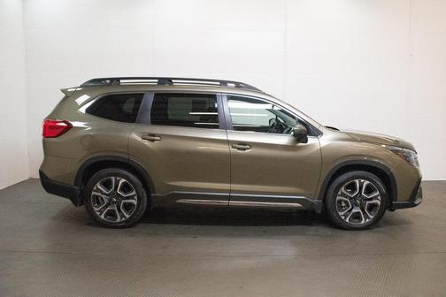 2023 Subaru Ascent Limited 8-Passenger
