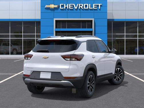 Summit White 2026 Chevrolet Trailblazer LT