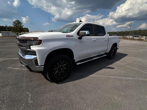 2019 Chevrolet Silverado 1500 2LT