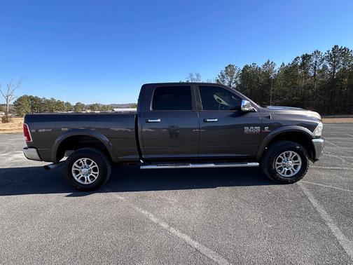 2016 RAM 2500 Laramie