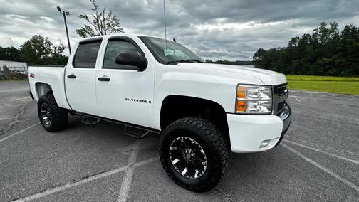 Summit White 2008 Chevrolet Silverado 1500 LT1 Crew Cab