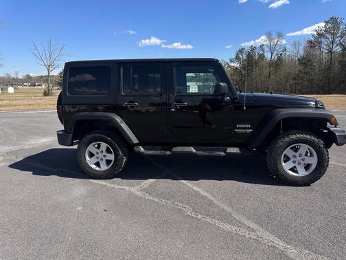 2018 Jeep Wrangler JK Unlimited Sport