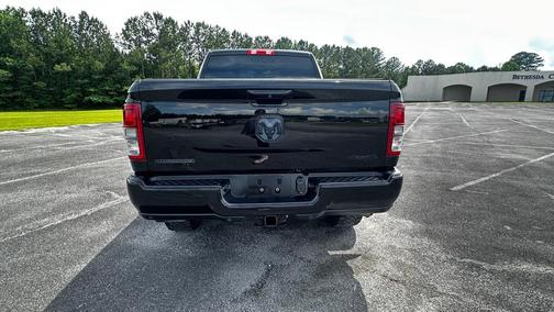 Diamond Black Crystal Pearlcoat 2020 RAM 2500 Big Horn Crew Cab 4X4 6'4' Box