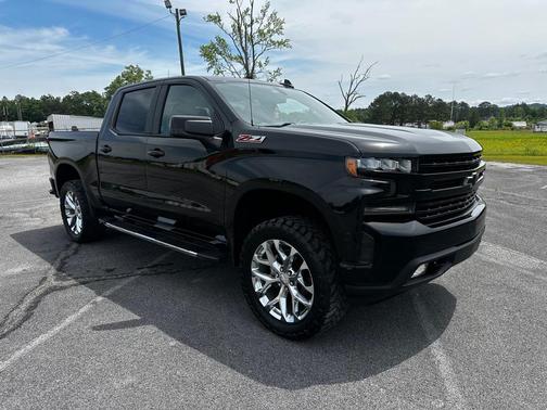 Black 2019 Chevrolet Silverado 1500 RST