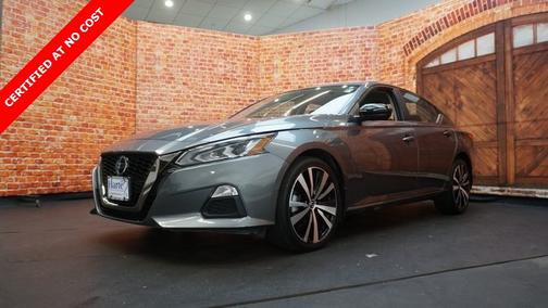 2022 Nissan Altima 2.5 SR