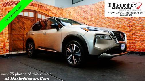 2 Tone Champagne Black Roof 2023 Nissan Rogue Platinum