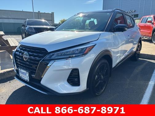 2024 Nissan Kicks SR