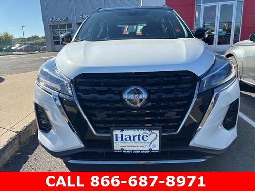 2024 Nissan Kicks SR