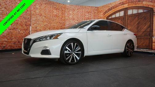 2022 Nissan Altima 2.5 SR