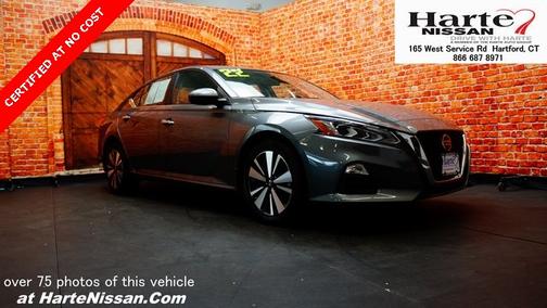 2022 Nissan Altima 2.5 SV
