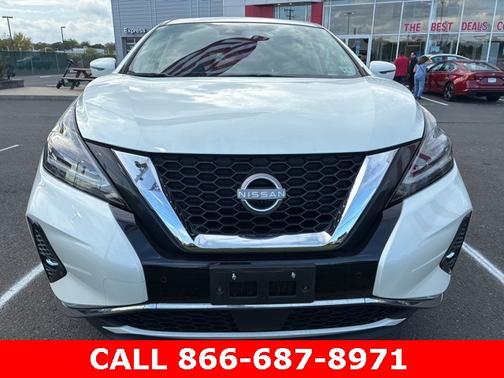 2023 Nissan Murano SL
