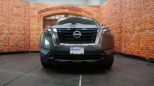 2024 Nissan Pathfinder S