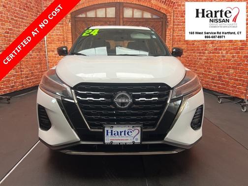 2024 Nissan Kicks SR