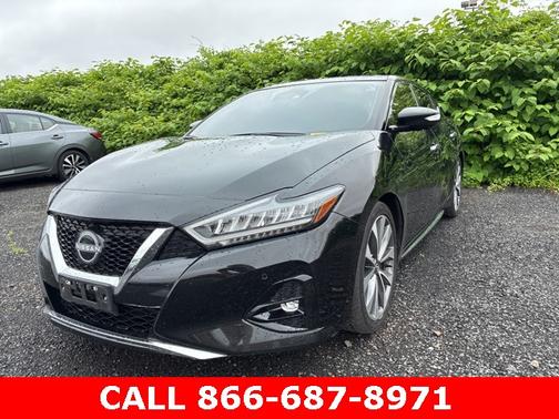 2023 Nissan Maxima Platinum