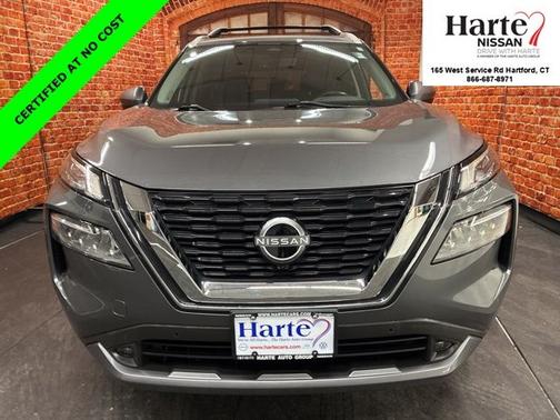 2022 Nissan Rogue SL