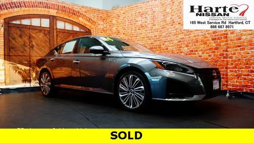 2024 Nissan Altima 2.5 SL