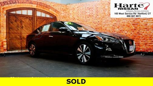 2022 Nissan Altima 2.5 SV