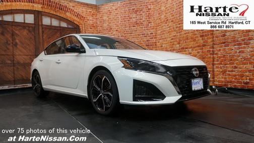 2024 Nissan Altima 2.5 SR