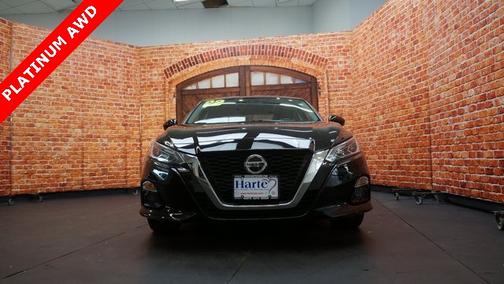 2022 Nissan Altima 2.5 Platinum